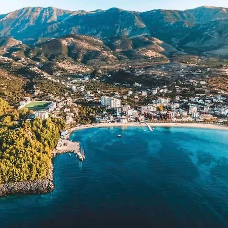 Appartement Cozy Small Within 2mins Walking To