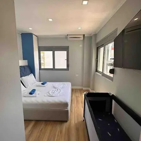 Cozy Small Studio Within 2mins Walking To Beach Apartment
